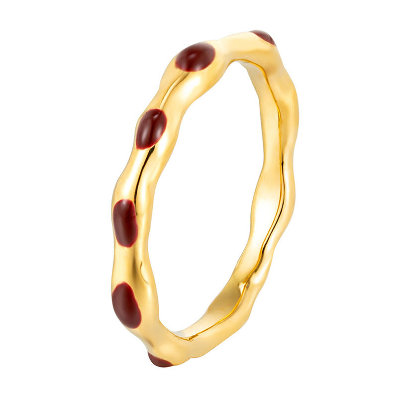 Anillo de Acero con Esmalte Rojo y Forma Ondulada