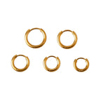 Huggies de Acero con Baño de Oro Liso (1 unidad)