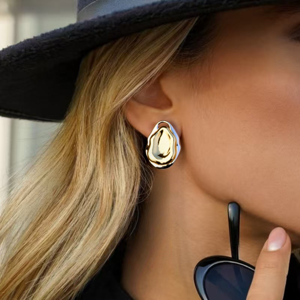 Aretes de Acero con Gotitas de Agua