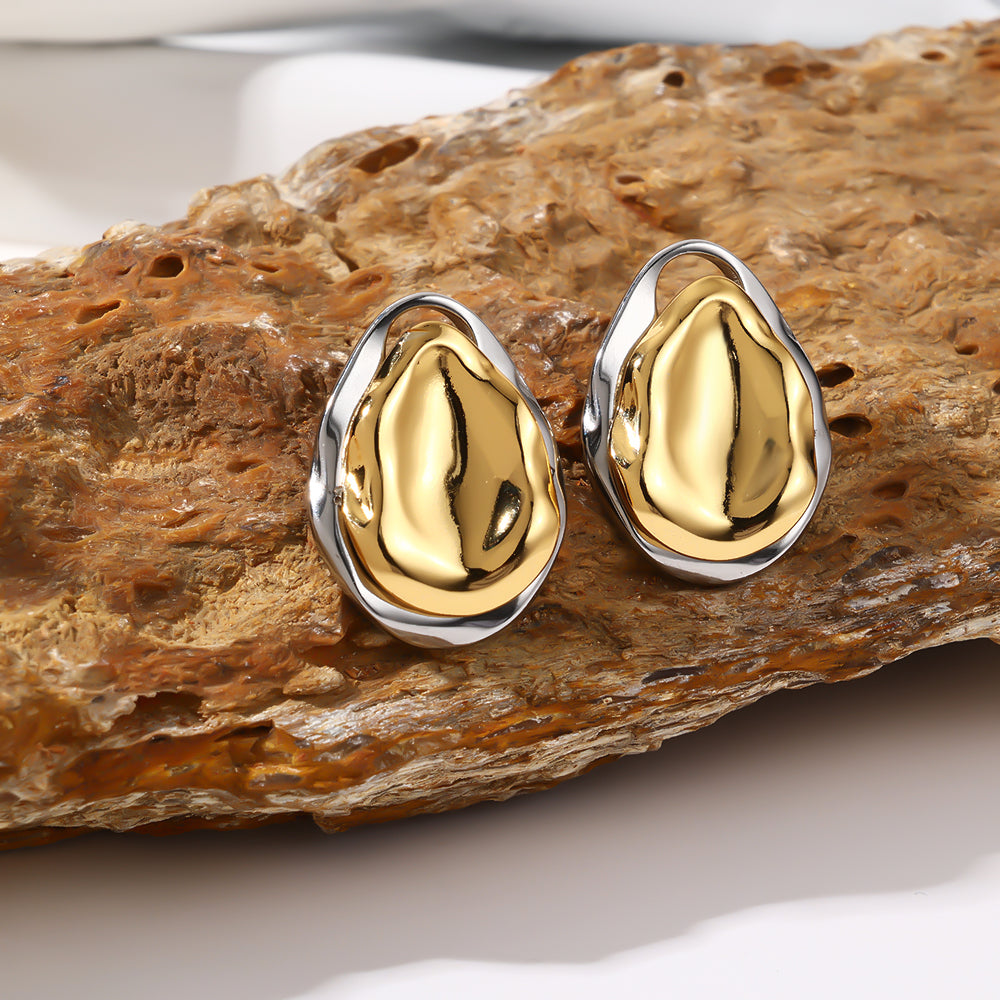 Aretes de Acero con Gotitas de Agua