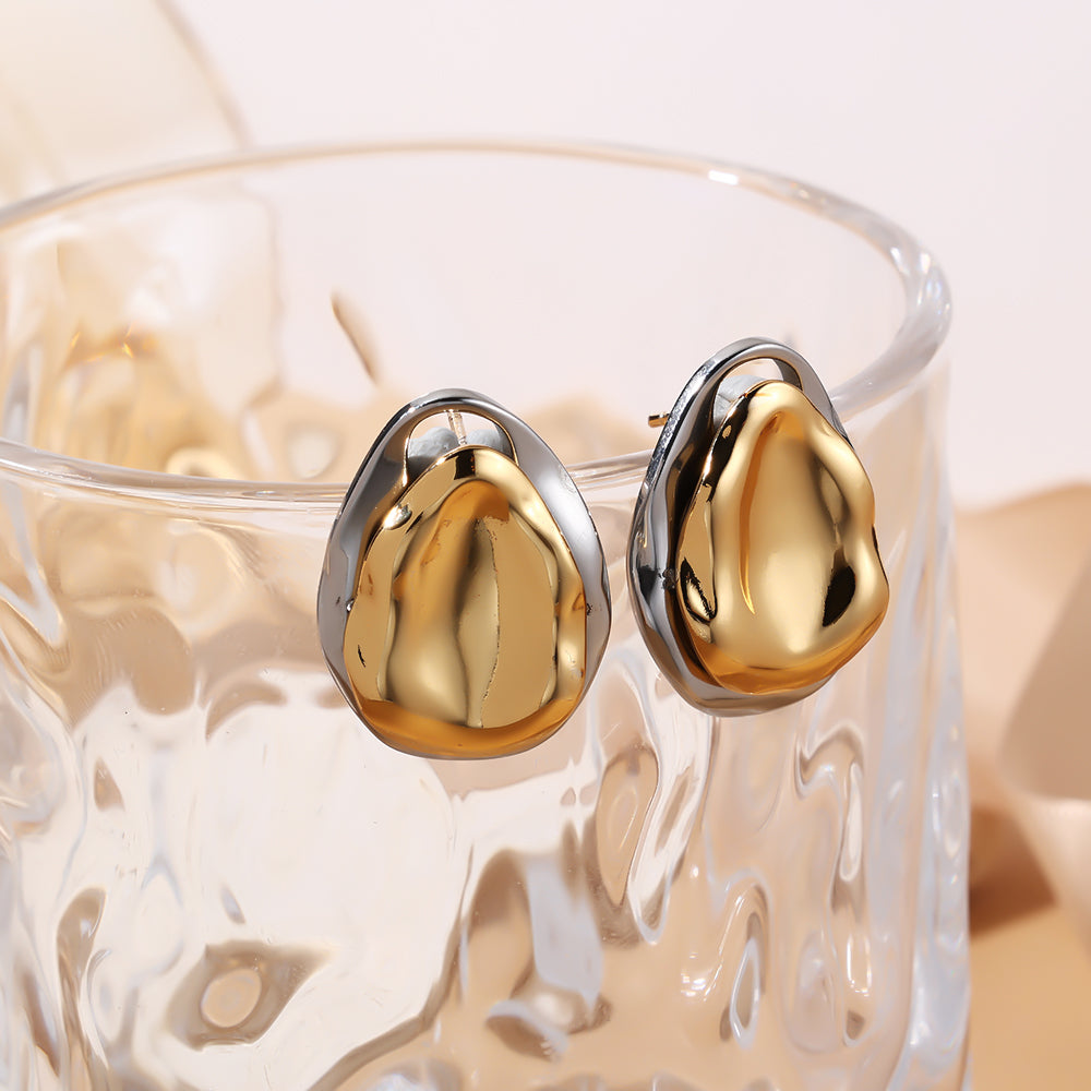 Aretes de Acero con Gotitas de Agua
