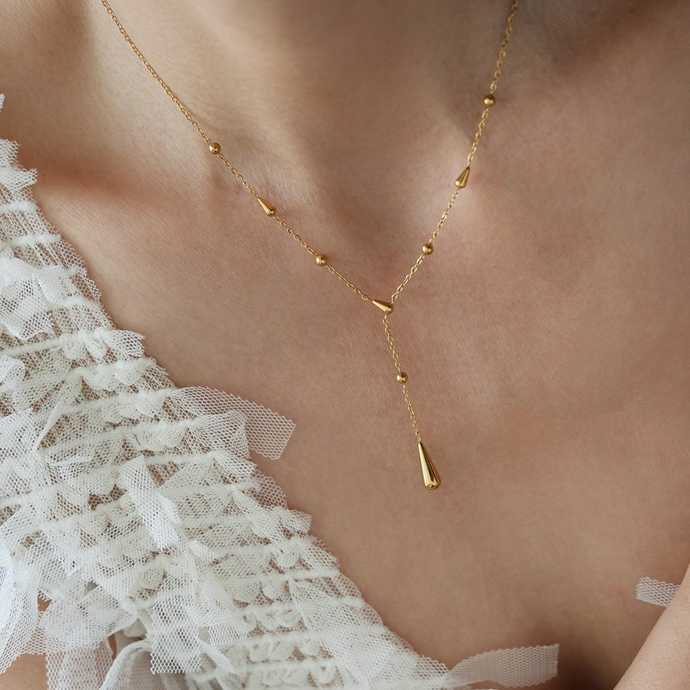Lariat de Acero tipo Y con Caída Delicada