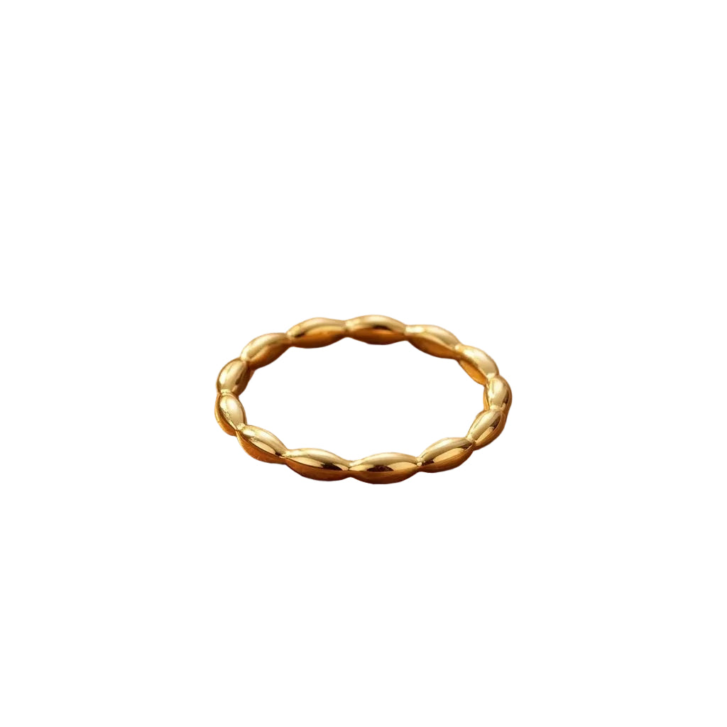Anillo de Acero con Textura Trenzada Bañado en Oro