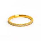 Anillo de Titanio con Zirconias en Media Banda