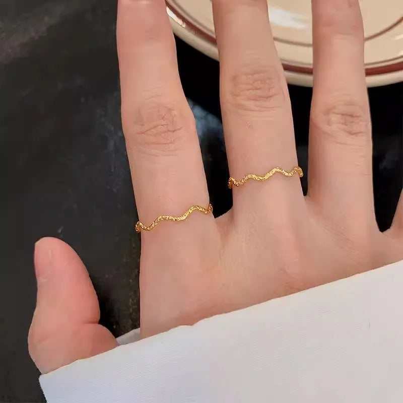 Anillo de Titanio con Ondas