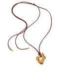 Collar de Acero con Dije Asimétrico