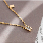 Collar de Titanio con Cristal Cuadrado