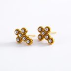 Aretes de Acero con Perlas en Forma de Trébol
