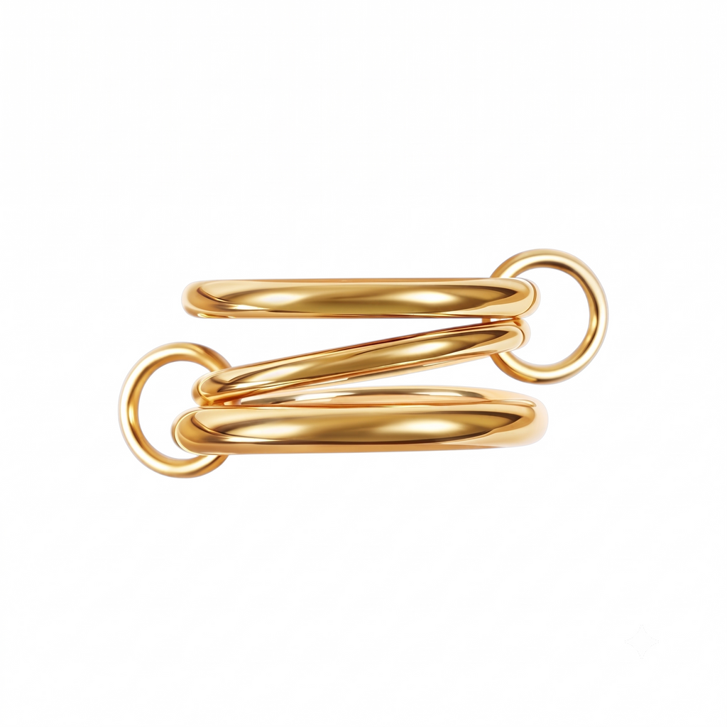 Anillo Triple Enlazado de Acero con Argollas Laterales