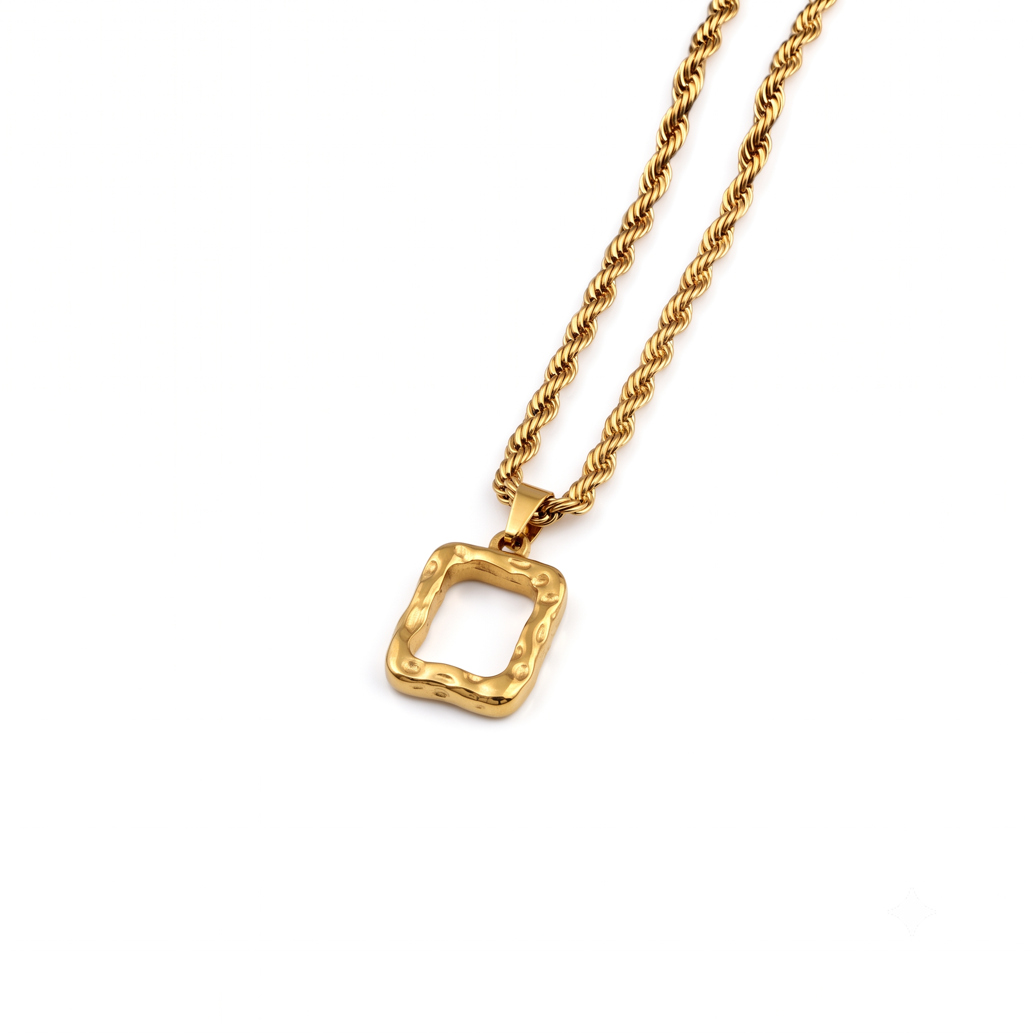 Collar de Acero con Colgantes Grabados para Hombre