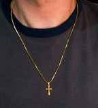 Collar de Acero con Colgantes Grabados para Hombre