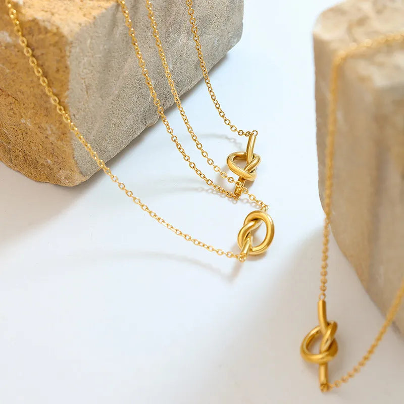 Cadena de Acero con Nudo