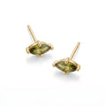 Aretes de Plata con Zirconia Marquise en Garras Doradas