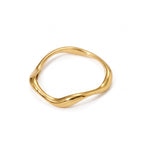 Anillo de Acero con Forma Orgánica Ondulada