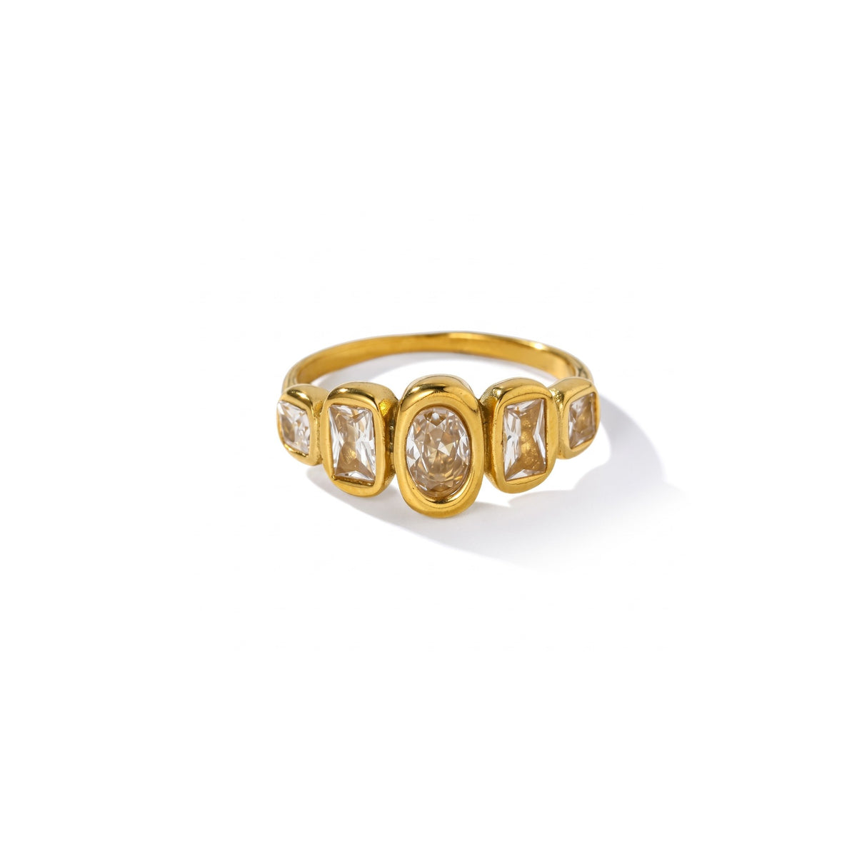 Anillo de Acero con Cinco Zirconias Engastadas en Oro