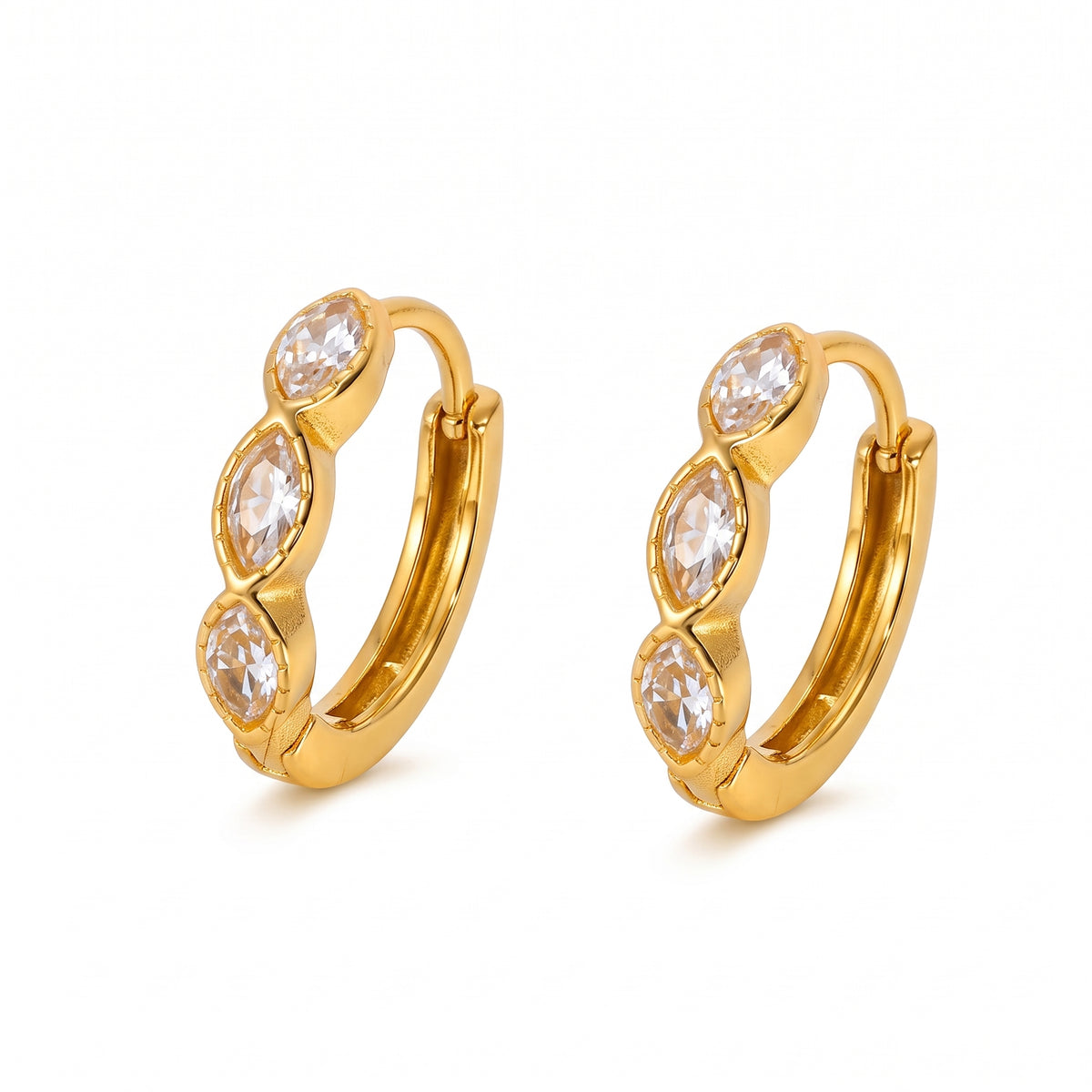 Argollas de Acero con Tres Zirconias Ovaladas