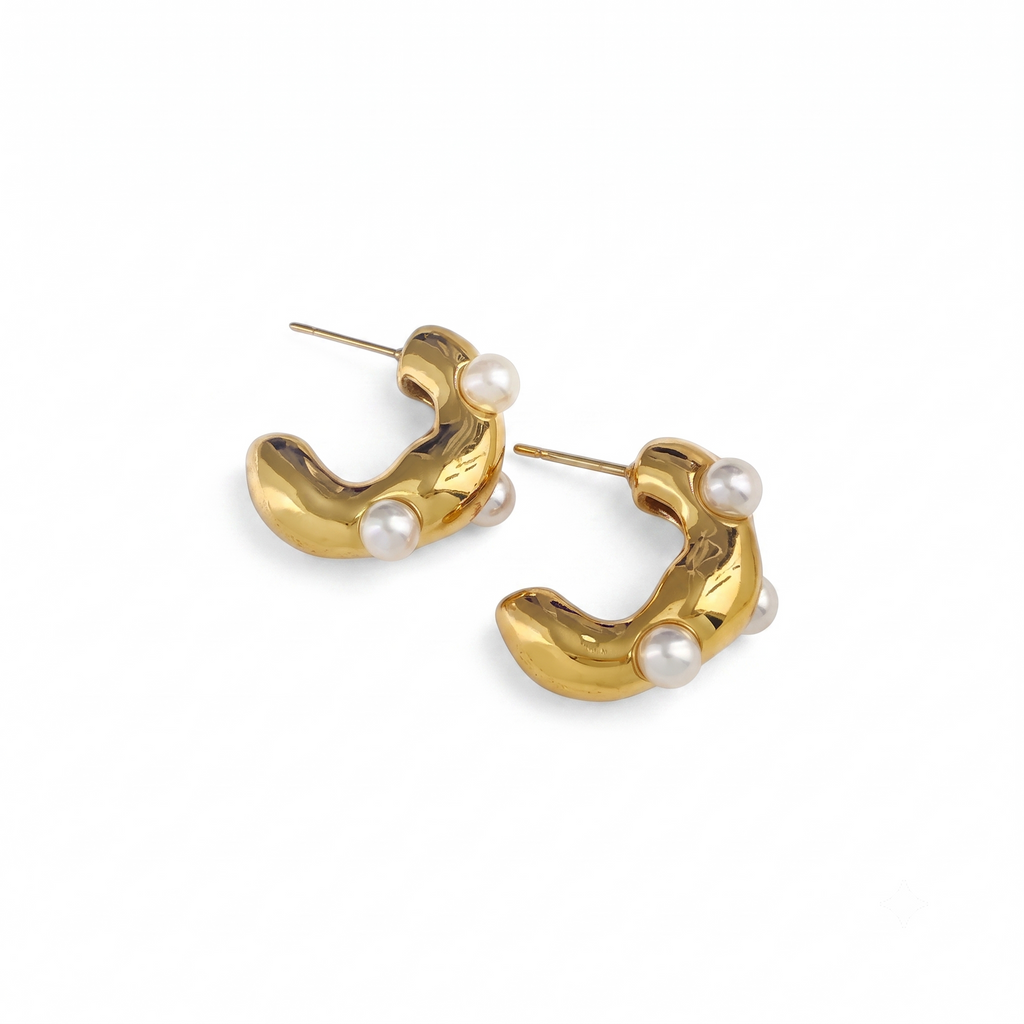 Aretes de Titanio en Forma de C con Perlas