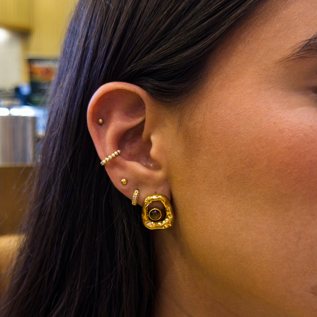 Aretes de Acero Cuadrado