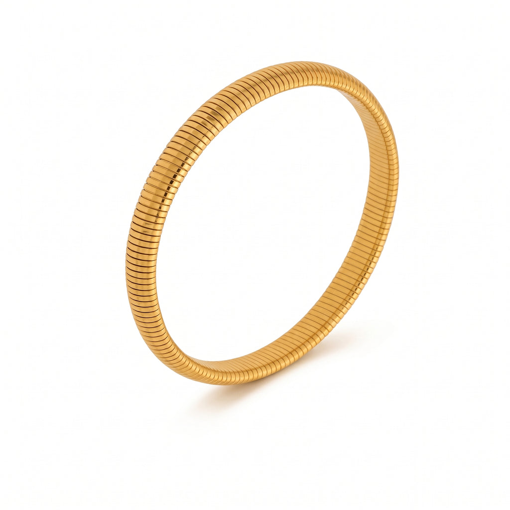 Brazalete de Acero con Textura Estriada Elástica
