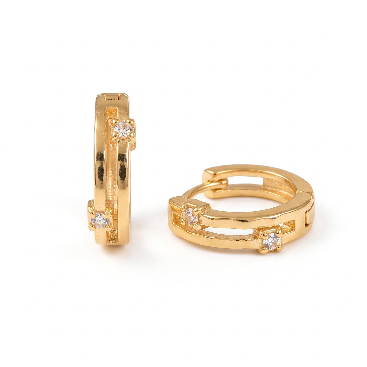Argollas de Acero con Zirconia y Baño de Oro